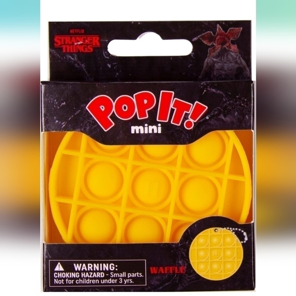 Stranger Things Waffle Pop-It Fidget Toy Keychain. ‎0.8 x 3.1 x 4 inches. NIB. - Picture 1 of 3